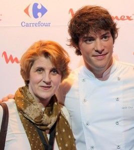 Julia con Jordi Cruz, un poco de si misma en cada una de sus recetas | Hablamos con ... Entrevistas Kuchen House | Cocinas Alemanas | Armario Alemán